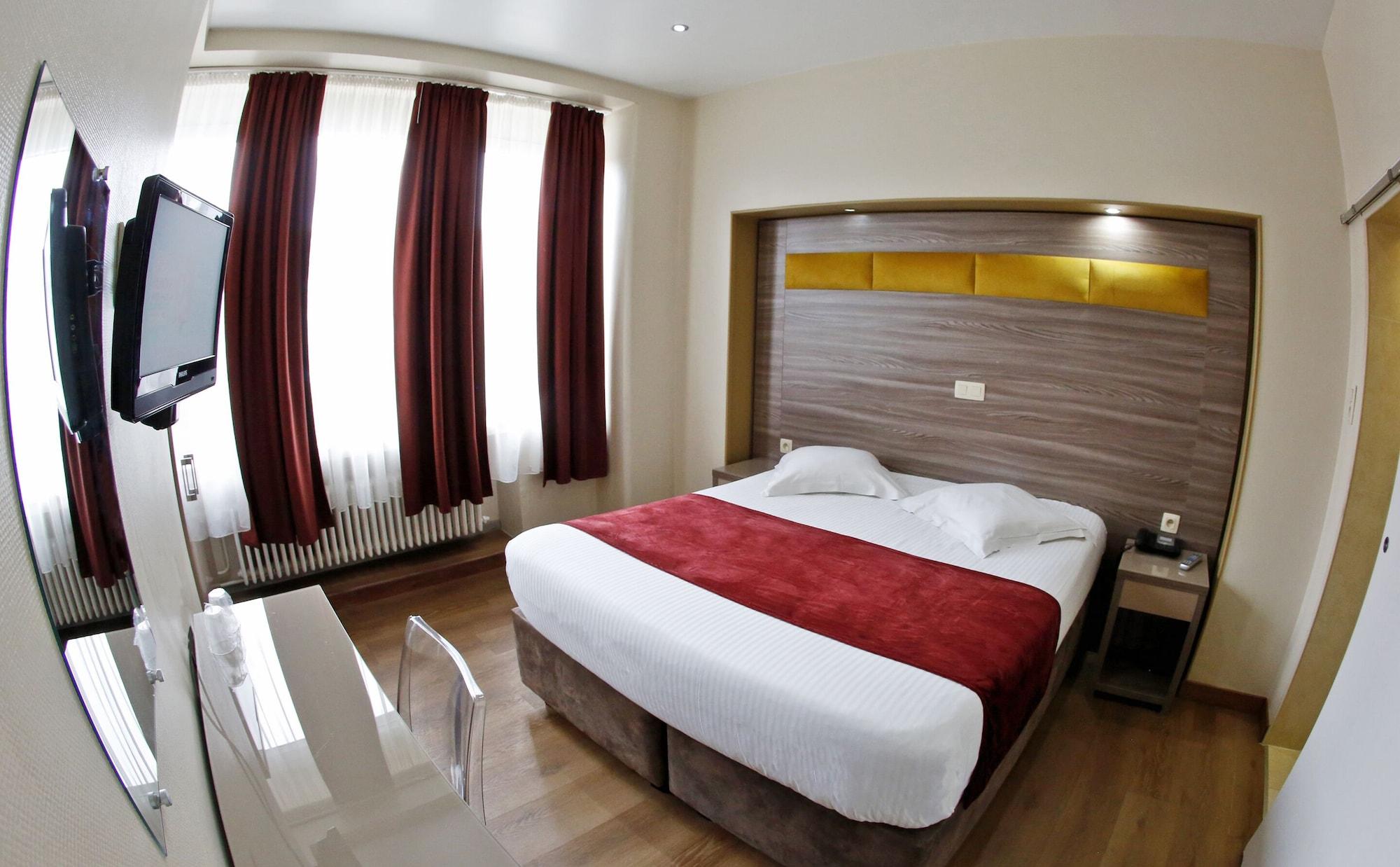 Hotel De France Saint-Gilles Eksteriør bilde