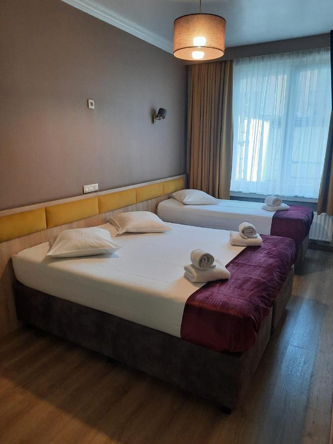 Hotel De France Saint-Gilles Eksteriør bilde